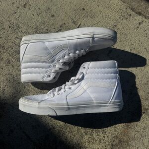 VANS SK8-HI TRIPLE WHITE MENS 11